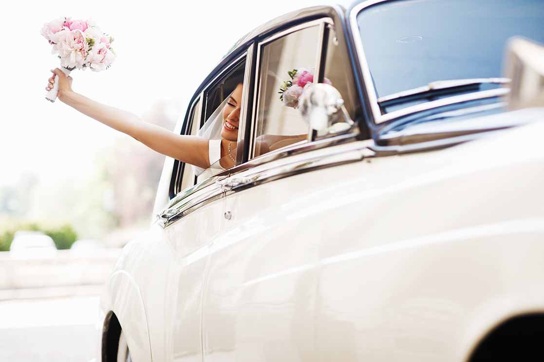 Location voiture vintage mariage : créez un moment inoubliable